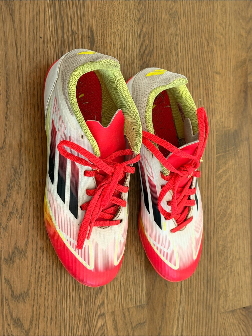Kids Soccer Cleats White & Black - Lightweight Performance Shoe